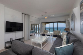 802 The Bermudas - by Stay in Umhlanga